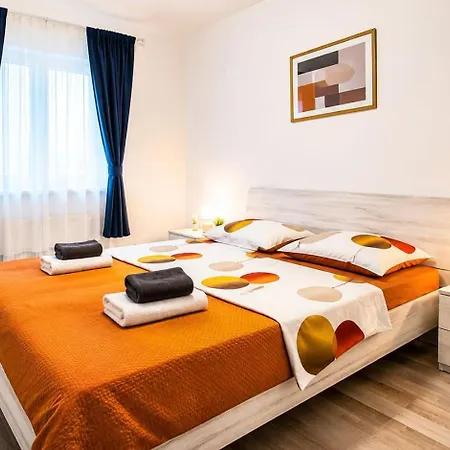Elite Apartment *